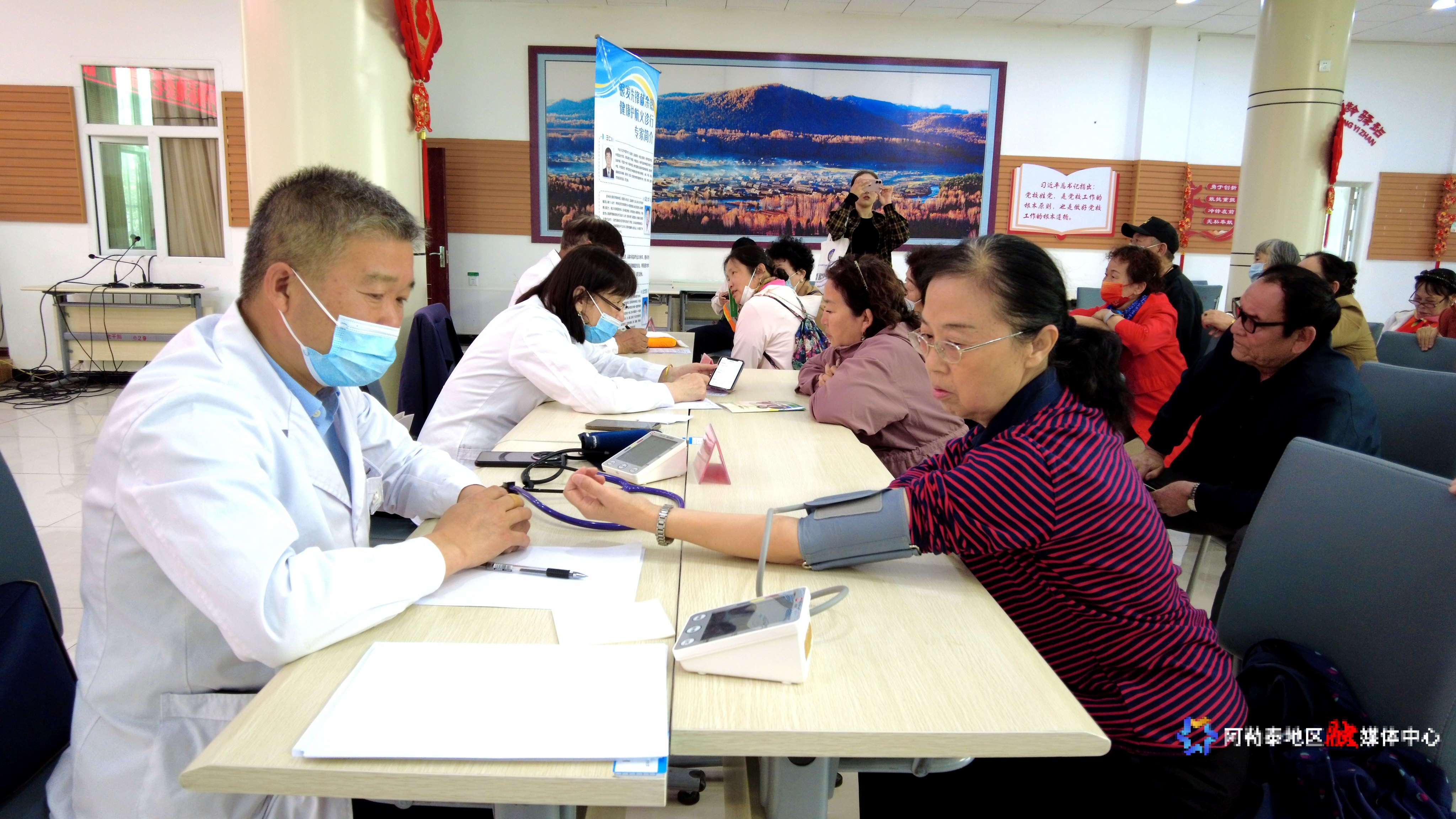 57b27852b553a42e33e1dbd796eb30f8