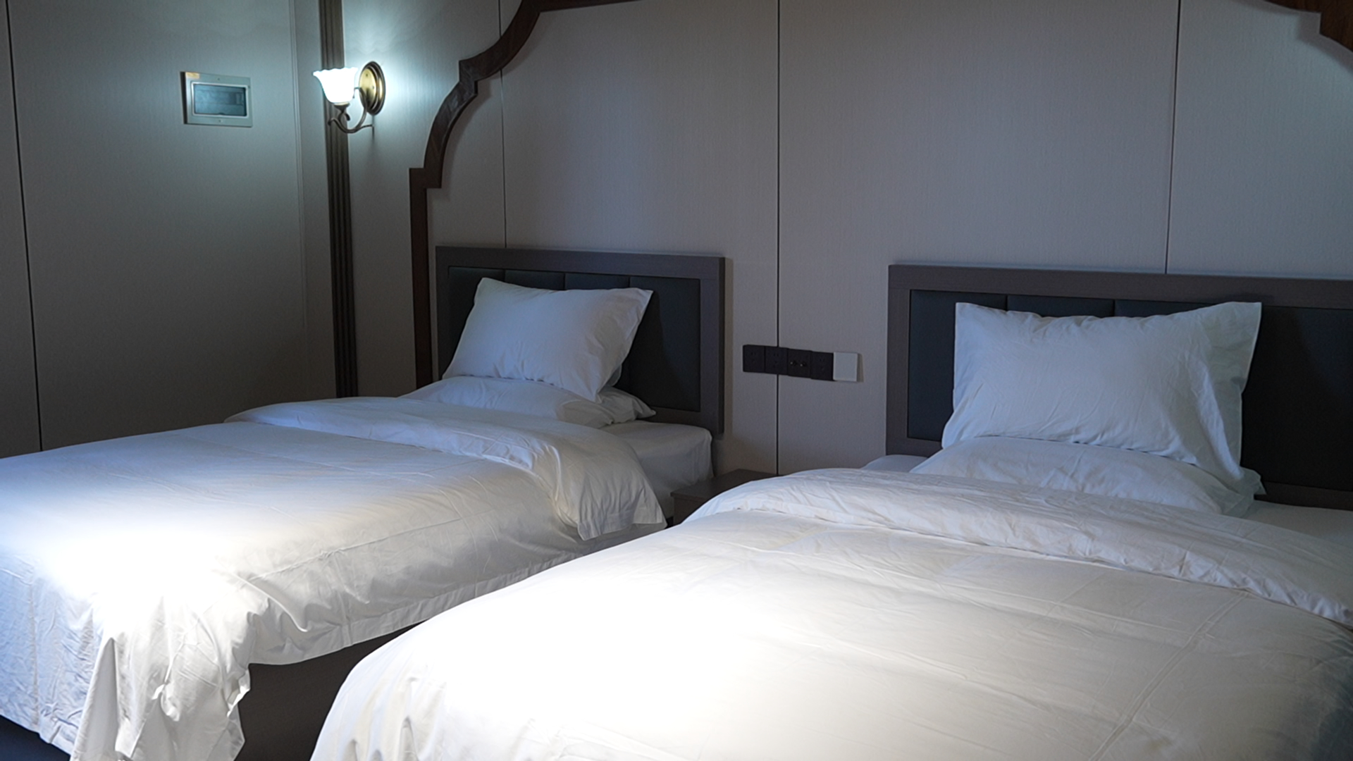 民宿的卧室整洁而干净。